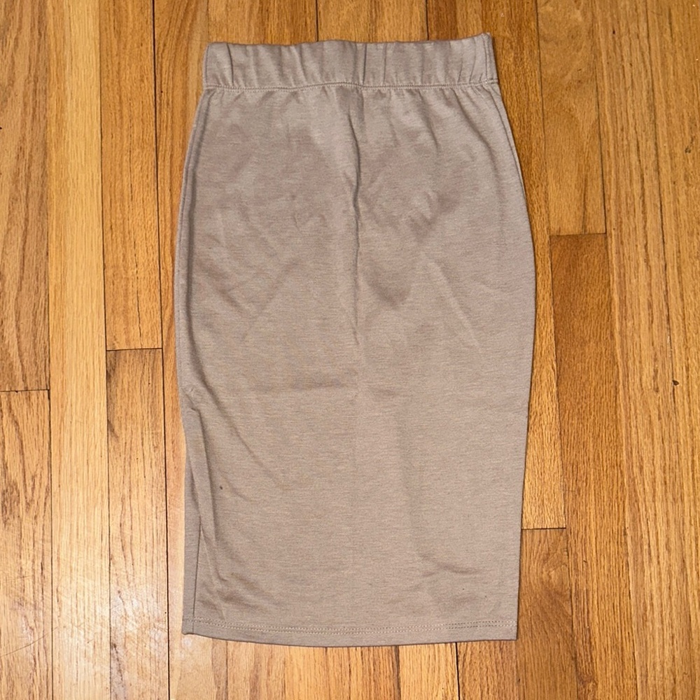 Classic Tan Women's Skirt